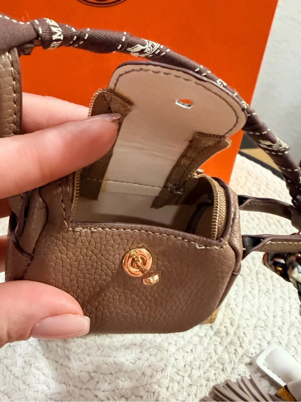Fashion Lux Keychain Mini Bag Charm Keychain - Hermes Ribbon Wrapped Handle New